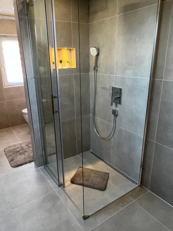 Ferienwohnung Lidu-Jene Eislingen Ngoại thất bức ảnh